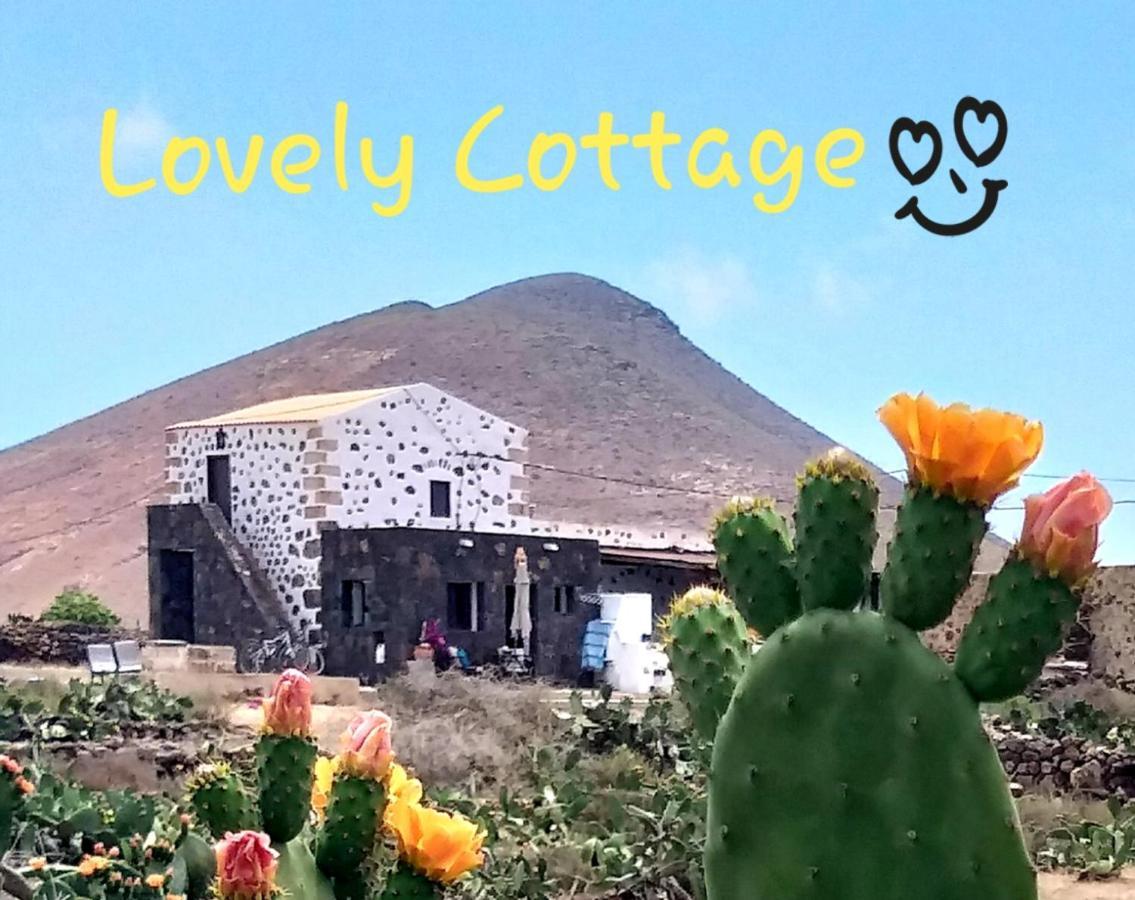 Lovely Cottage La Oliva Exterior photo